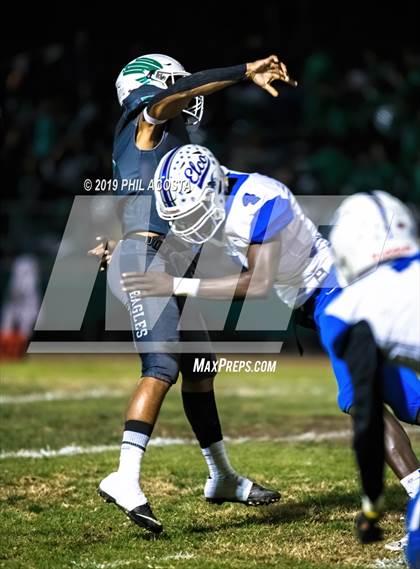 Thumbnail 1 in El Camino Real vs Eagle Rock (CIF LACS D1 Playoff) photogallery.