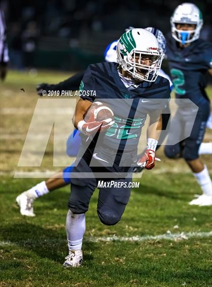 Thumbnail 3 in El Camino Real vs Eagle Rock (CIF LACS D1 Playoff) photogallery.