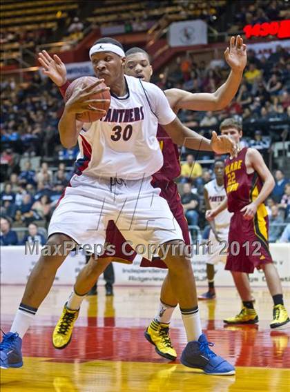 Thumbnail 3 in Tulare Union vs San Joaquin Memorial (CIF CS D2 Final) photogallery.
