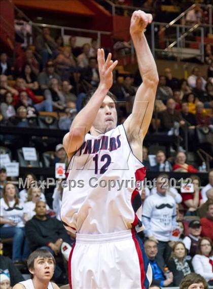 Thumbnail 2 in Tulare Union vs San Joaquin Memorial (CIF CS D2 Final) photogallery.
