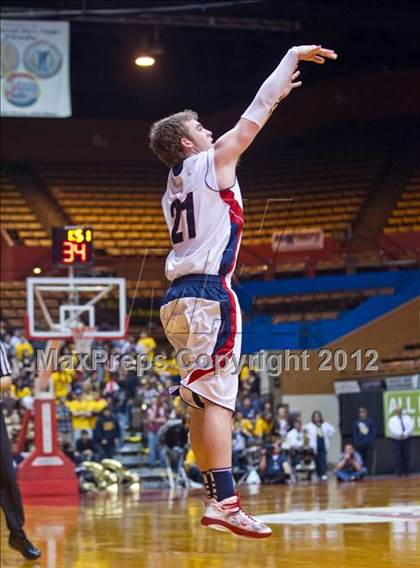 Thumbnail 1 in Tulare Union vs San Joaquin Memorial (CIF CS D2 Final) photogallery.