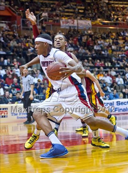 Thumbnail 3 in Tulare Union vs San Joaquin Memorial (CIF CS D2 Final) photogallery.
