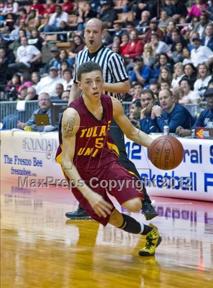 Thumbnail 2 in Tulare Union vs San Joaquin Memorial (CIF CS D2 Final) photogallery.