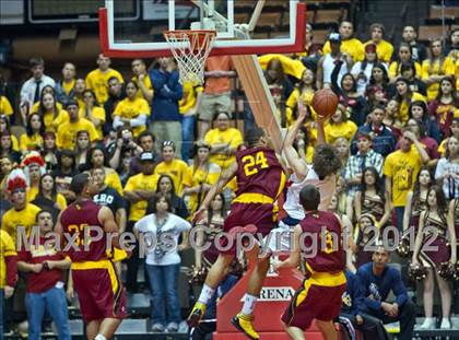 Thumbnail 3 in Tulare Union vs San Joaquin Memorial (CIF CS D2 Final) photogallery.