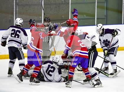 Thumbnail 1 in Massena @ Pittsford photogallery.