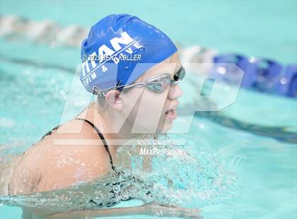 Thumbnail 1 in Warren Woods-Tower vs. Cousino (Titan Relays) photogallery.
