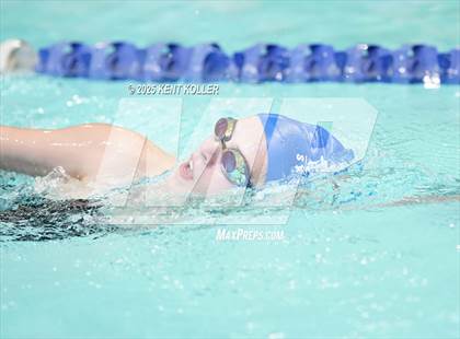 Thumbnail 2 in Warren Woods-Tower vs. Cousino (Titan Relays) photogallery.