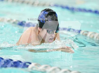 Thumbnail 2 in Warren Woods-Tower vs. Cousino (Titan Relays) photogallery.