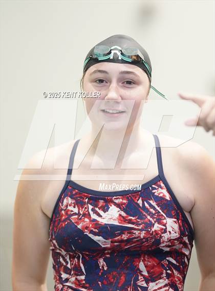 Thumbnail 2 in Warren Woods-Tower vs. Cousino (Titan Relays) photogallery.