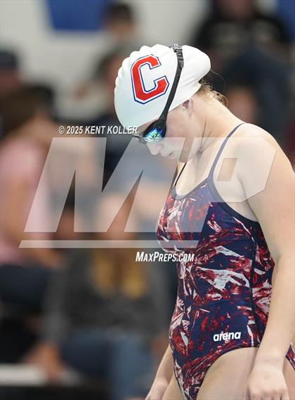 Thumbnail 2 in Warren Woods-Tower vs. Cousino (Titan Relays) photogallery.