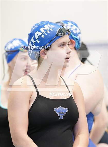 Thumbnail 1 in Warren Woods-Tower vs. Cousino (Titan Relays) photogallery.