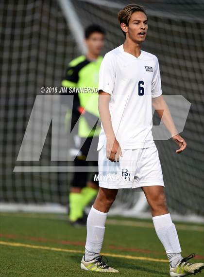 Thumbnail 1 in Byram Hills vs Red Hook (1 vs 9 Tournament) photogallery.