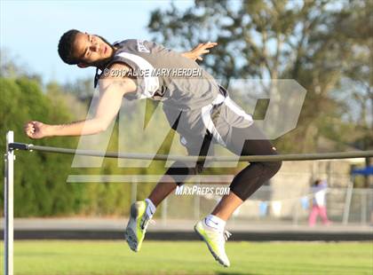 Thumbnail 1 in Springstead Invitational photogallery.