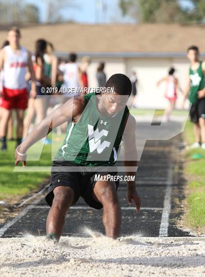 Thumbnail 2 in Springstead Invitational photogallery.