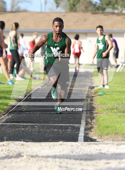 Thumbnail 2 in Springstead Invitational photogallery.