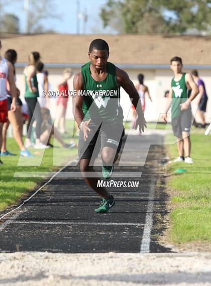 Thumbnail 1 in Springstead Invitational photogallery.