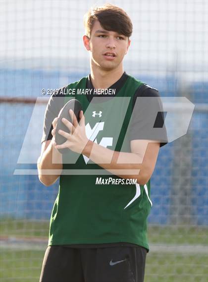 Thumbnail 1 in Springstead Invitational photogallery.