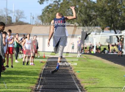Thumbnail 1 in Springstead Invitational photogallery.