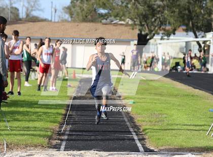 Thumbnail 2 in Springstead Invitational photogallery.