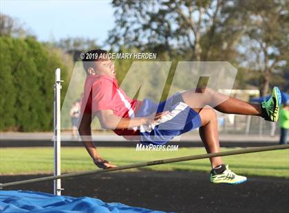 Thumbnail 3 in Springstead Invitational photogallery.