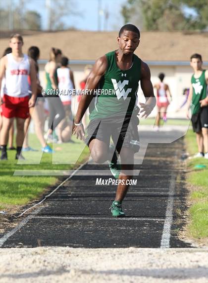 Thumbnail 3 in Springstead Invitational photogallery.