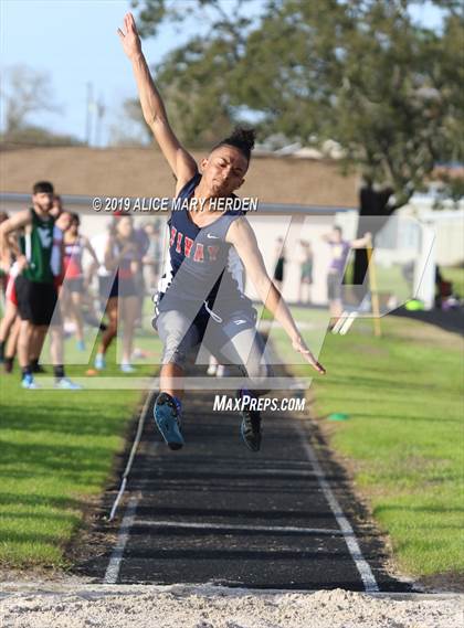 Thumbnail 2 in Springstead Invitational photogallery.