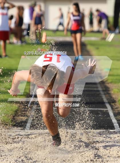 Thumbnail 1 in Springstead Invitational photogallery.