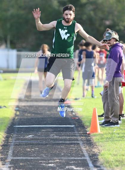 Thumbnail 3 in Springstead Invitational photogallery.