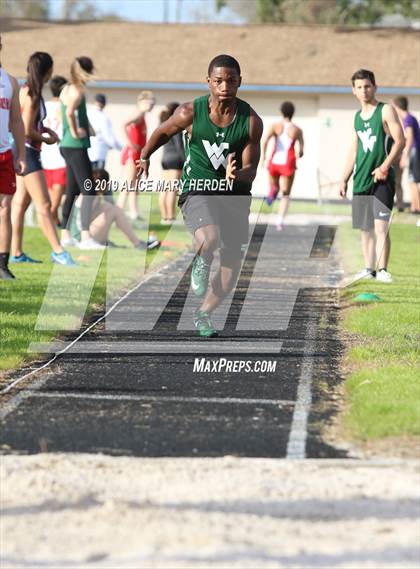 Thumbnail 2 in Springstead Invitational photogallery.