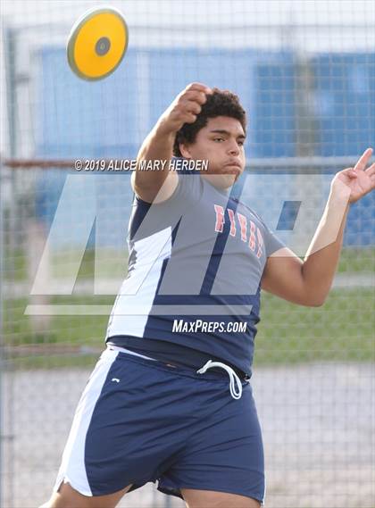 Thumbnail 3 in Springstead Invitational photogallery.