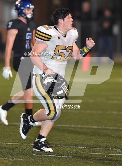 Thumbnail 3 in Gunter vs. Henrietta (UIL 3A Division 2 Region 2 Bi-District) photogallery.
