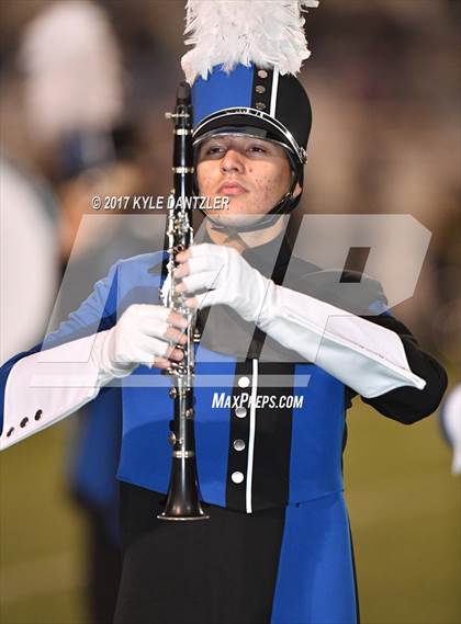Thumbnail 2 in Gunter vs. Henrietta (UIL 3A Division 2 Region 2 Bi-District) photogallery.