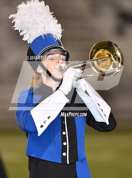 Thumbnail 1 in Gunter vs. Henrietta (UIL 3A Division 2 Region 2 Bi-District) photogallery.