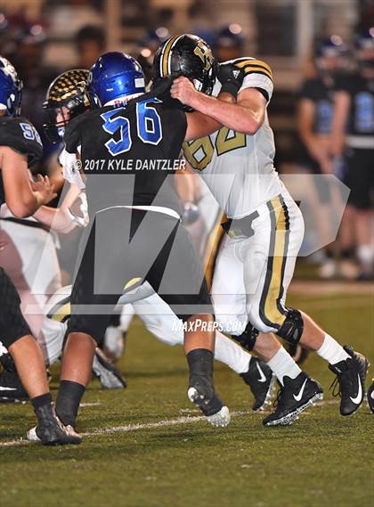 Thumbnail 2 in Gunter vs. Henrietta (UIL 3A Division 2 Region 2 Bi-District) photogallery.