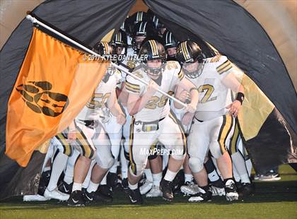Thumbnail 3 in Gunter vs. Henrietta (UIL 3A Division 2 Region 2 Bi-District) photogallery.