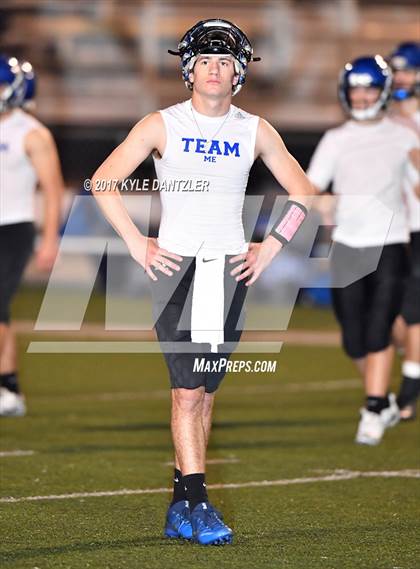 Thumbnail 1 in Gunter vs. Henrietta (UIL 3A Division 2 Region 2 Bi-District) photogallery.