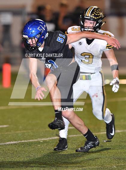 Thumbnail 1 in Gunter vs. Henrietta (UIL 3A Division 2 Region 2 Bi-District) photogallery.