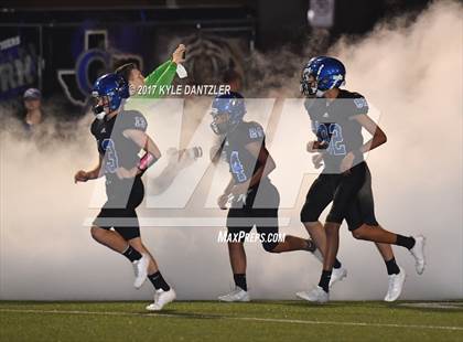 Thumbnail 2 in Gunter vs. Henrietta (UIL 3A Division 2 Region 2 Bi-District) photogallery.