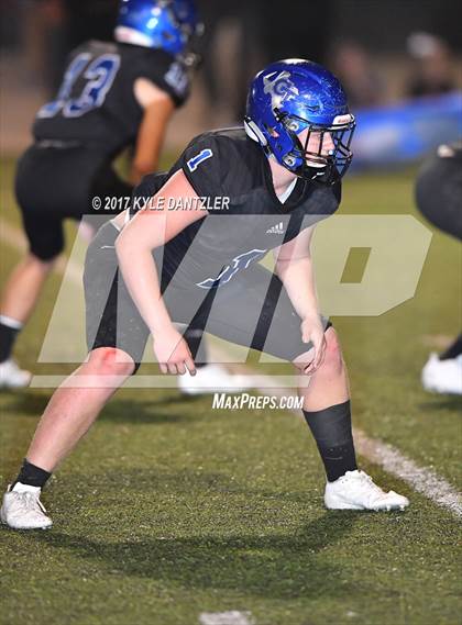 Thumbnail 1 in Gunter vs. Henrietta (UIL 3A Division 2 Region 2 Bi-District) photogallery.
