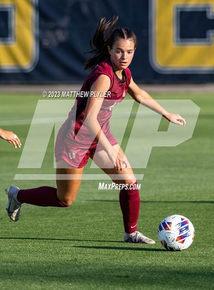 Thumbnail 2 in Ardrey Kell vs. Ashley (NCHSAA 4A - Final) photogallery.
