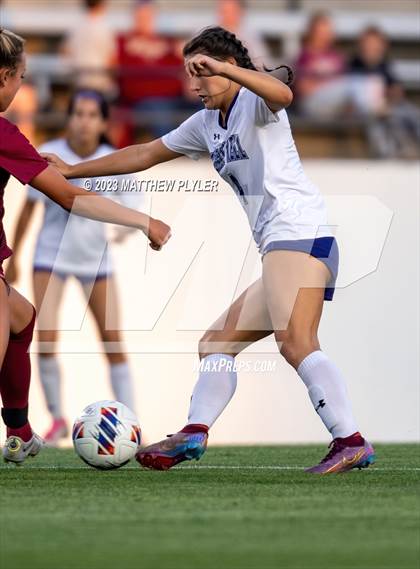 Thumbnail 3 in Ardrey Kell vs. Ashley (NCHSAA 4A - Final) photogallery.