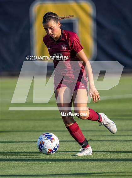 Thumbnail 3 in Ardrey Kell vs. Ashley (NCHSAA 4A - Final) photogallery.