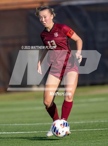 Thumbnail 3 in Ardrey Kell vs. Ashley (NCHSAA 4A - Final) photogallery.