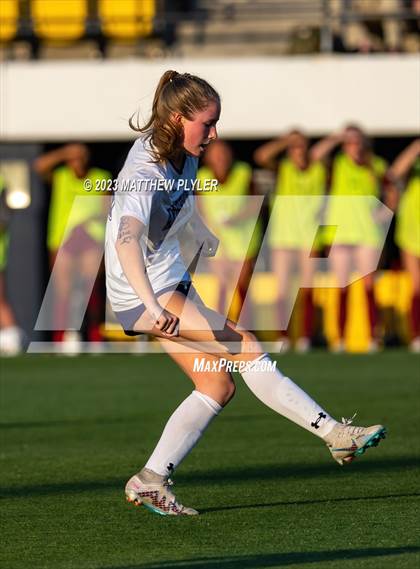 Thumbnail 3 in Ardrey Kell vs. Ashley (NCHSAA 4A - Final) photogallery.