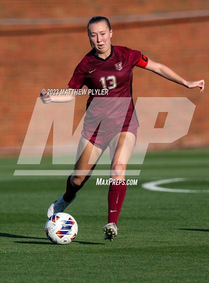 Thumbnail 3 in Ardrey Kell vs. Ashley (NCHSAA 4A - Final) photogallery.