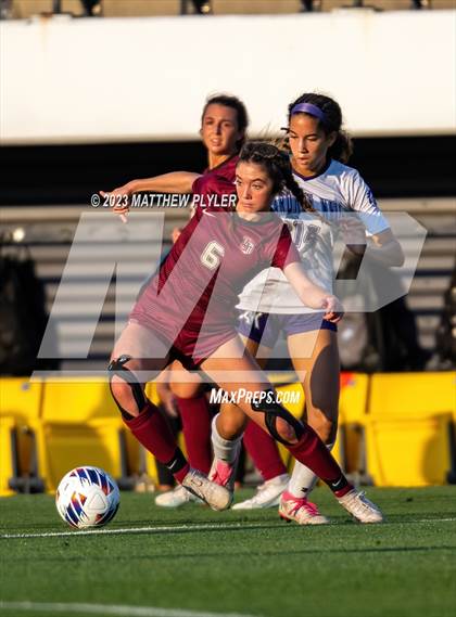 Thumbnail 2 in Ardrey Kell vs. Ashley (NCHSAA 4A - Final) photogallery.