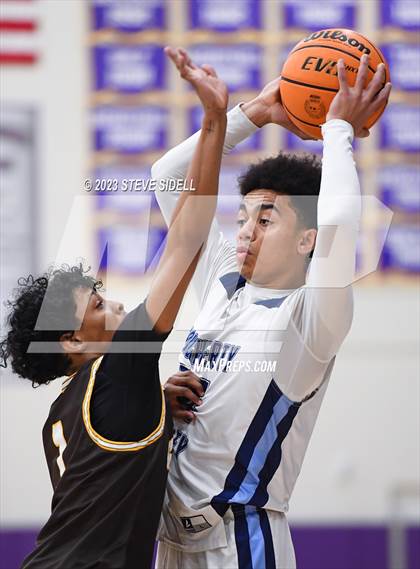 Thumbnail 1 in Crespi vs. Dougherty Valley (The Holiday Classic) photogallery.