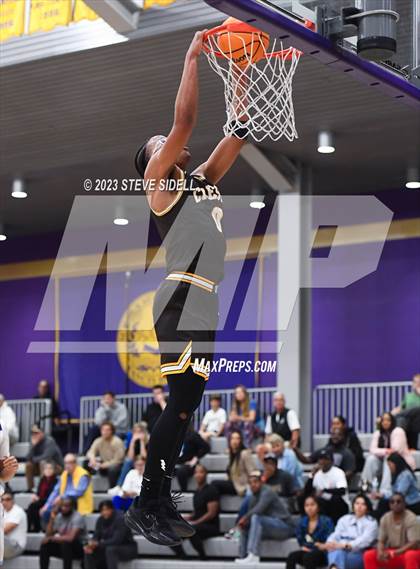 Thumbnail 3 in Crespi vs. Dougherty Valley (The Holiday Classic) photogallery.