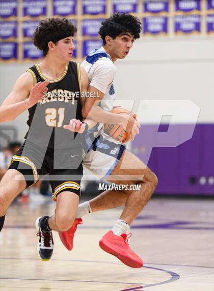 Thumbnail 1 in Crespi vs. Dougherty Valley (The Holiday Classic) photogallery.