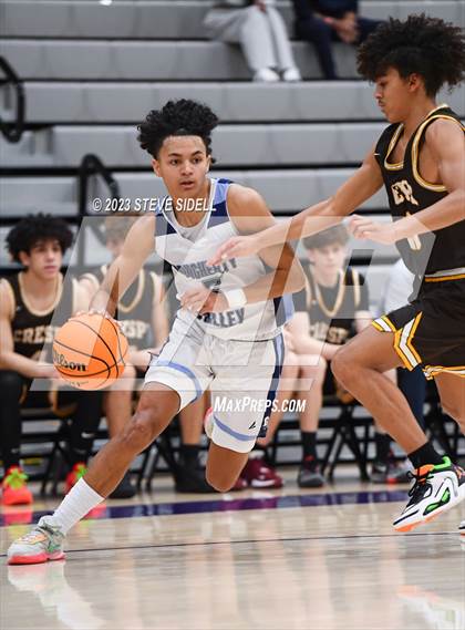 Thumbnail 2 in Crespi vs. Dougherty Valley (The Holiday Classic) photogallery.